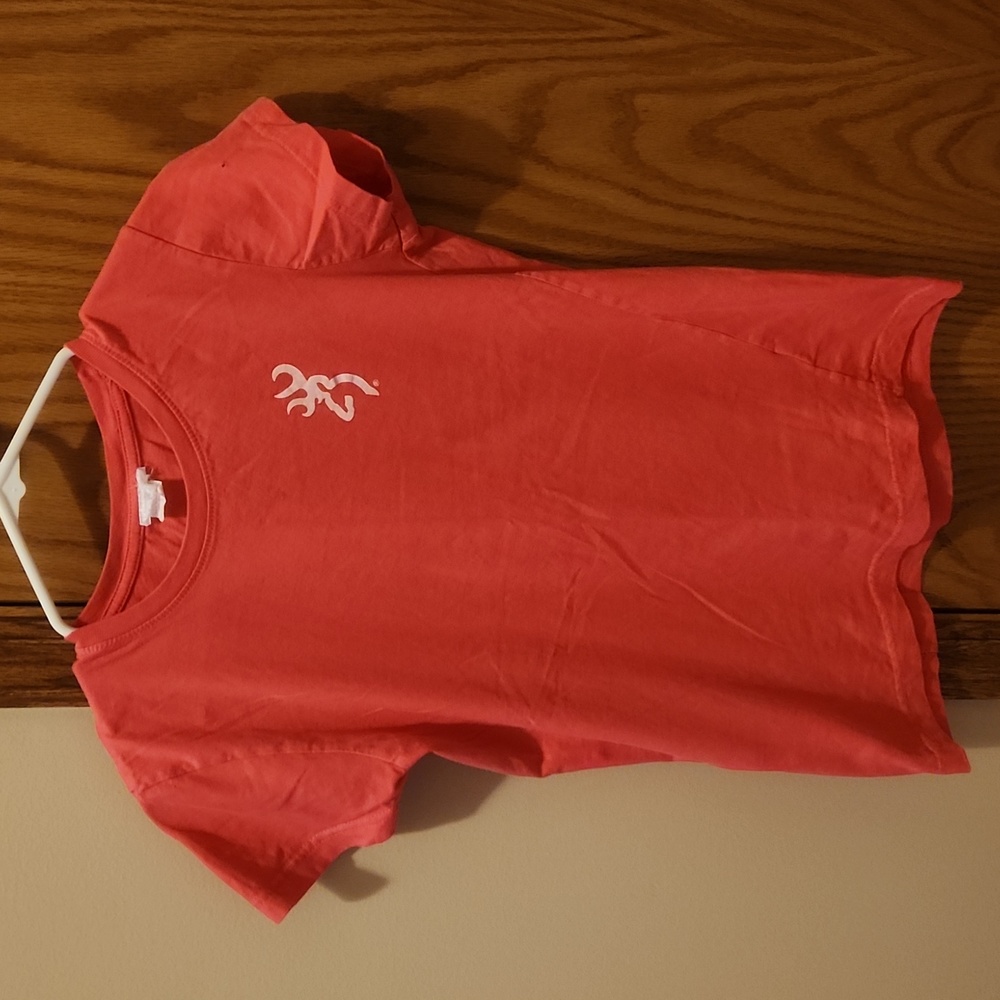 Browning girls tshirt, size medium